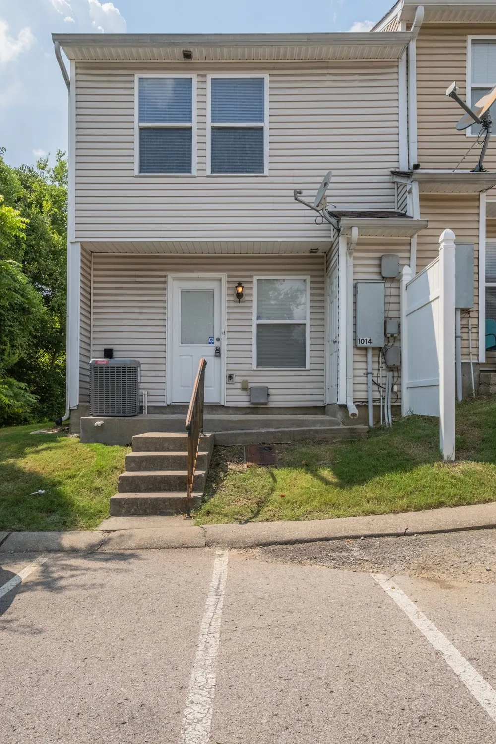 1014 Halifax Ln Antioch, TN 37013