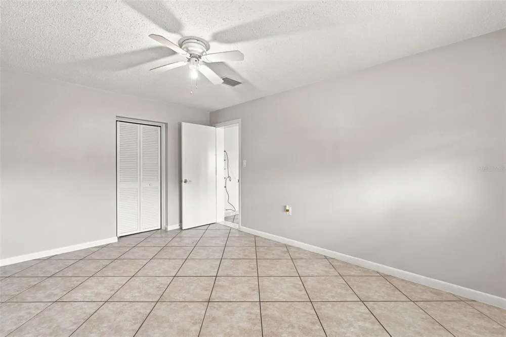 18186 IRIS ROAD Fort Myers, FL 33967