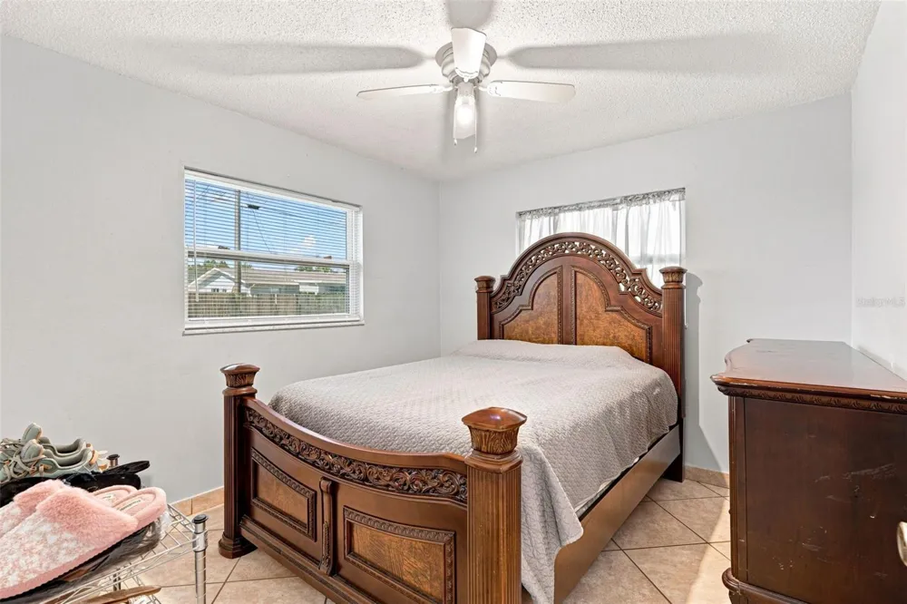 18186 IRIS ROAD Fort Myers, FL 33967