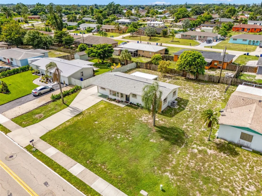 18186 IRIS ROAD Fort Myers, FL 33967