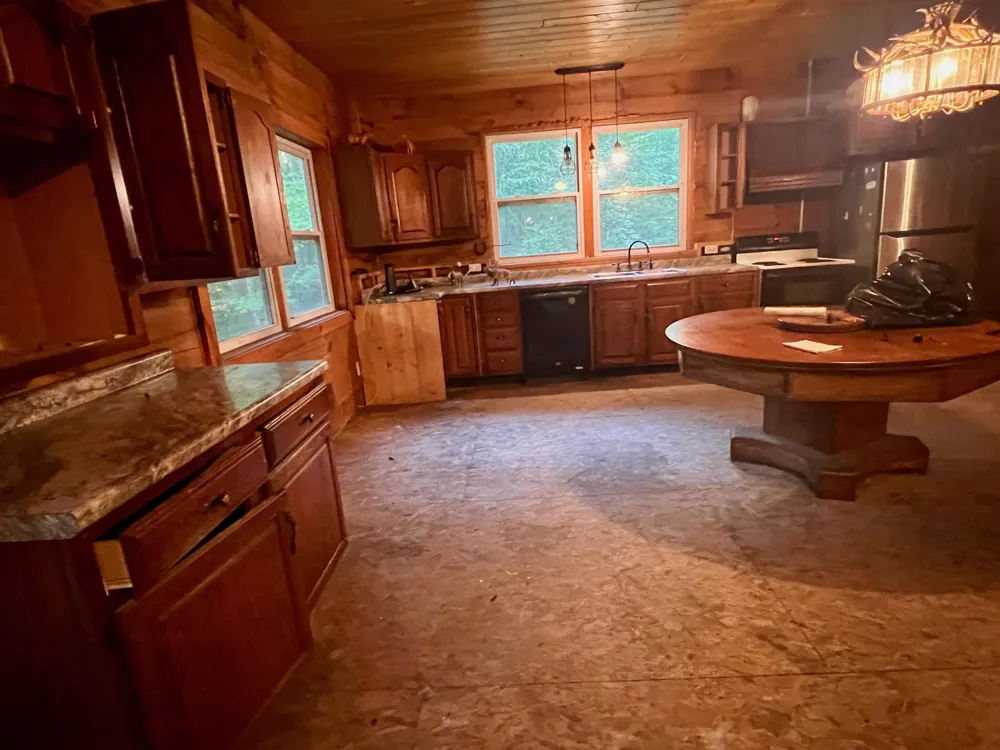 520 E Moorestown Road Norwich Township, MI 49651