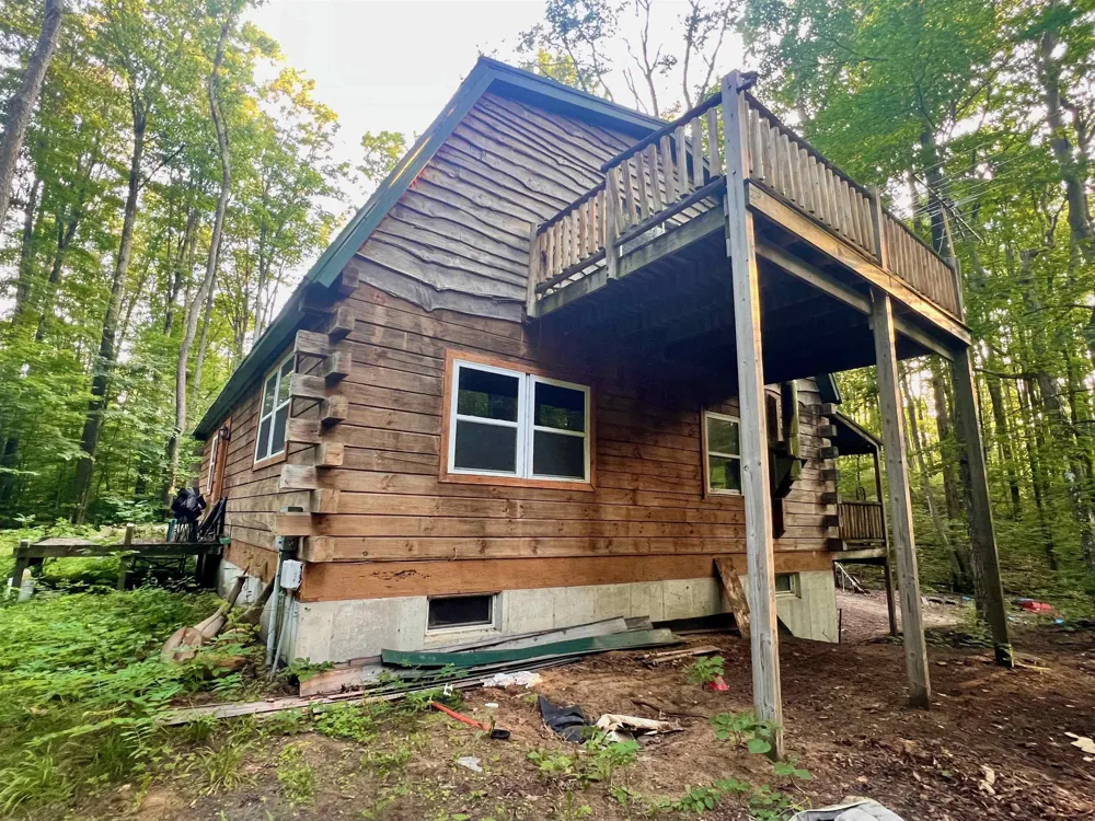 520 E Moorestown Road Norwich Township, MI 49651