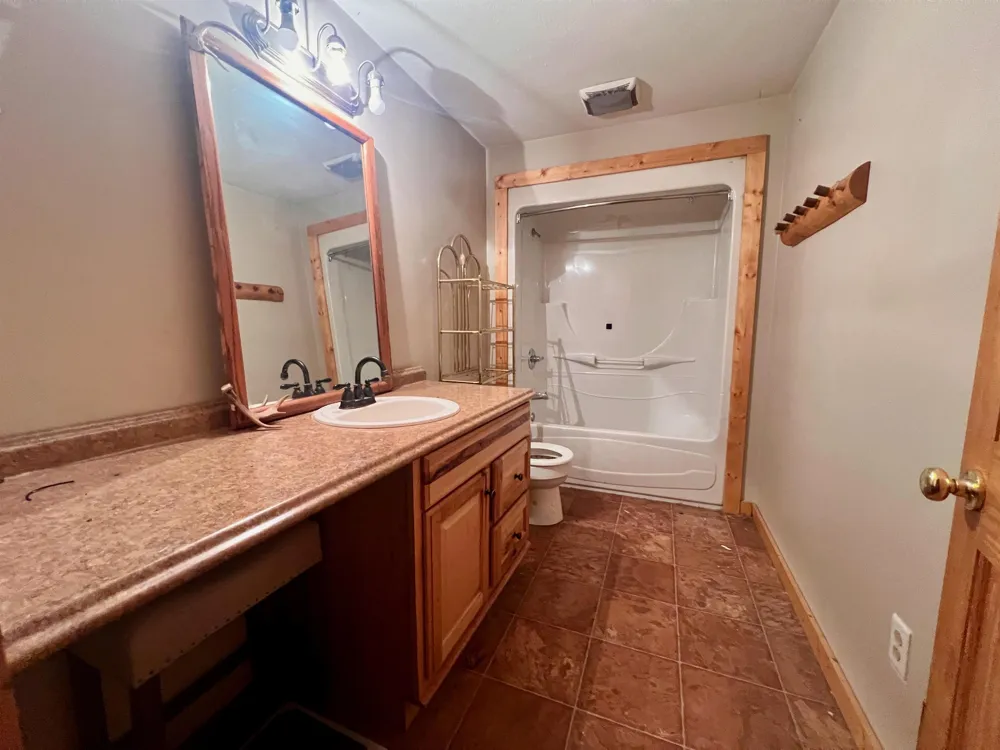 520 E Moorestown Road Norwich Township, MI 49651