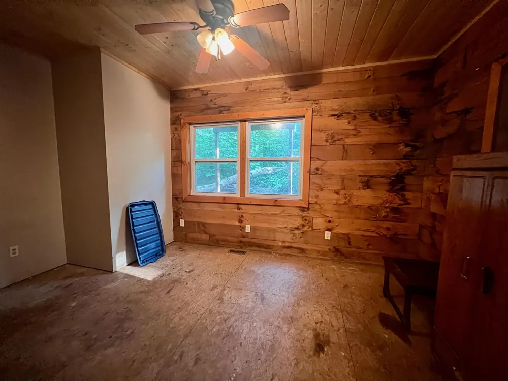 520 E Moorestown Road Norwich Township, MI 49651