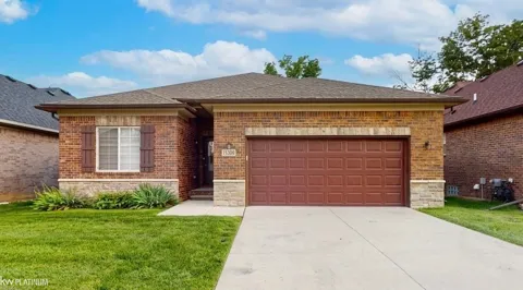 15300 Eton Pointe Drive