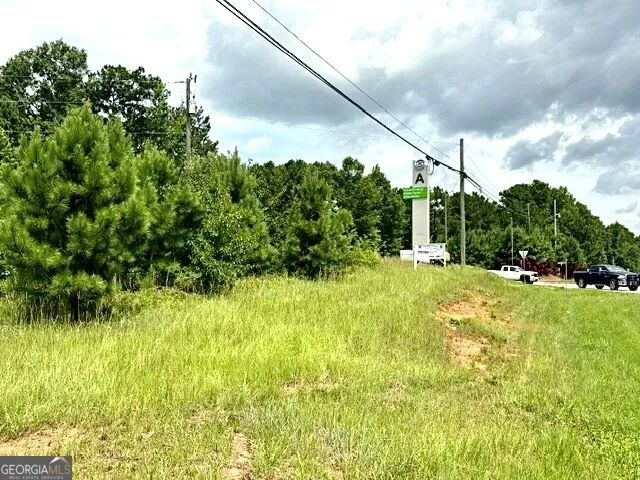 0 19 41 HWY N Hampton, GA 30228