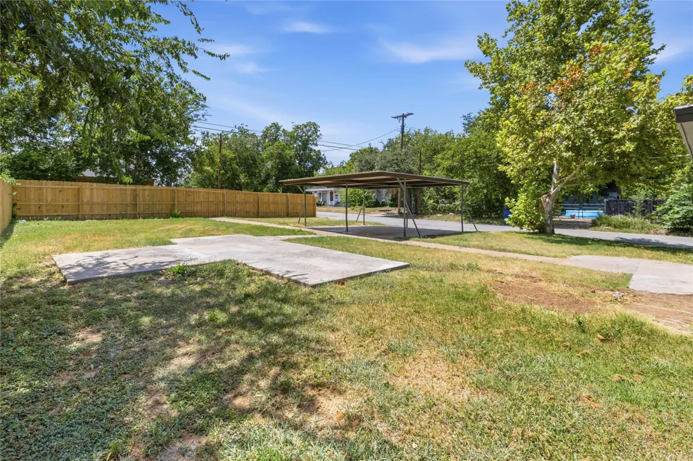 2201 Vincent Street Brownwood, TX 76801