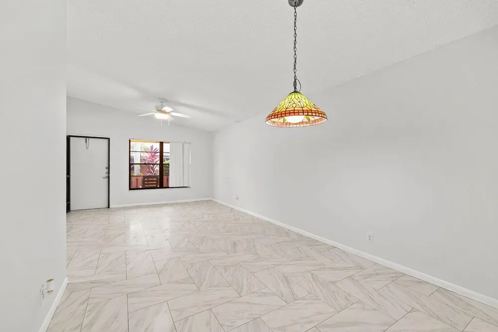 8019 SE Villa Circle Hobe Sound, FL 33455