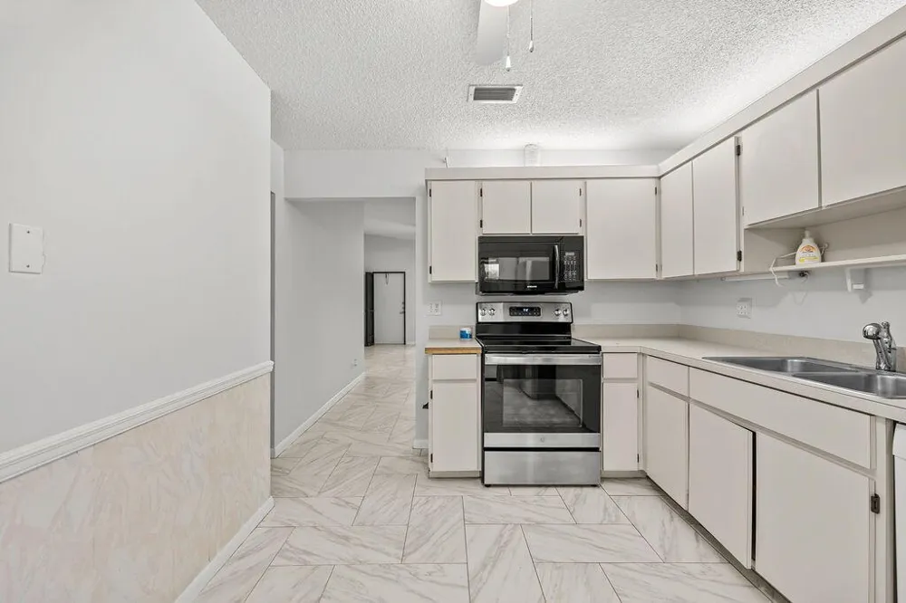 8019 SE Villa Circle Hobe Sound, FL 33455