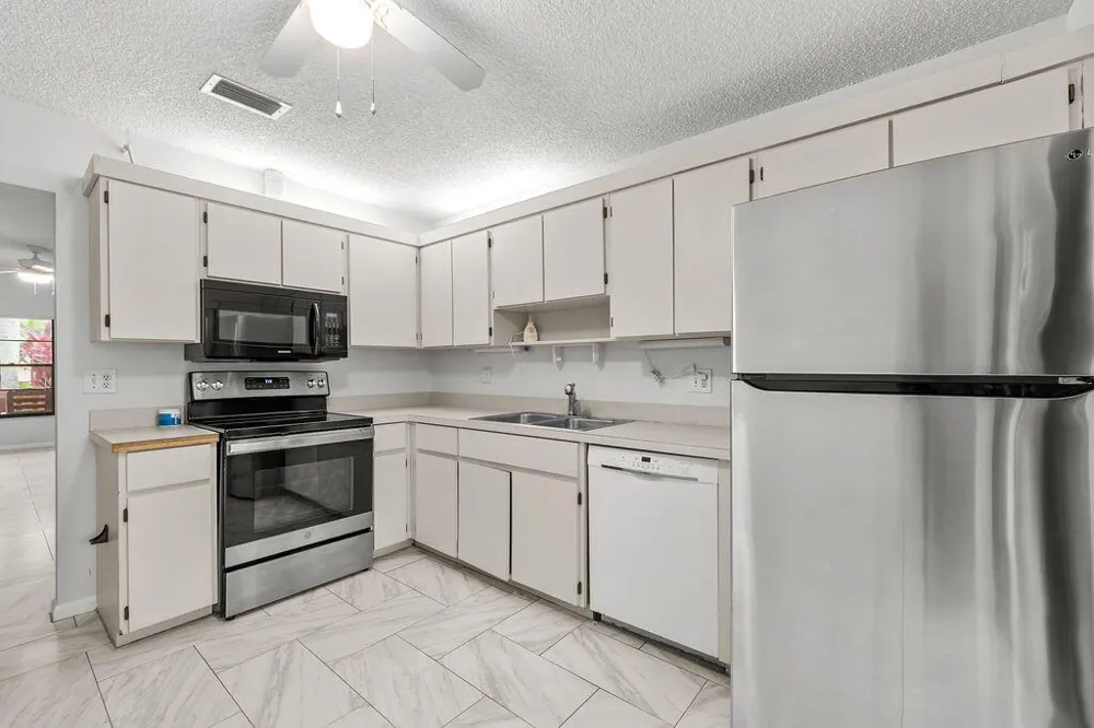 8019 SE Villa Circle Hobe Sound, FL 33455