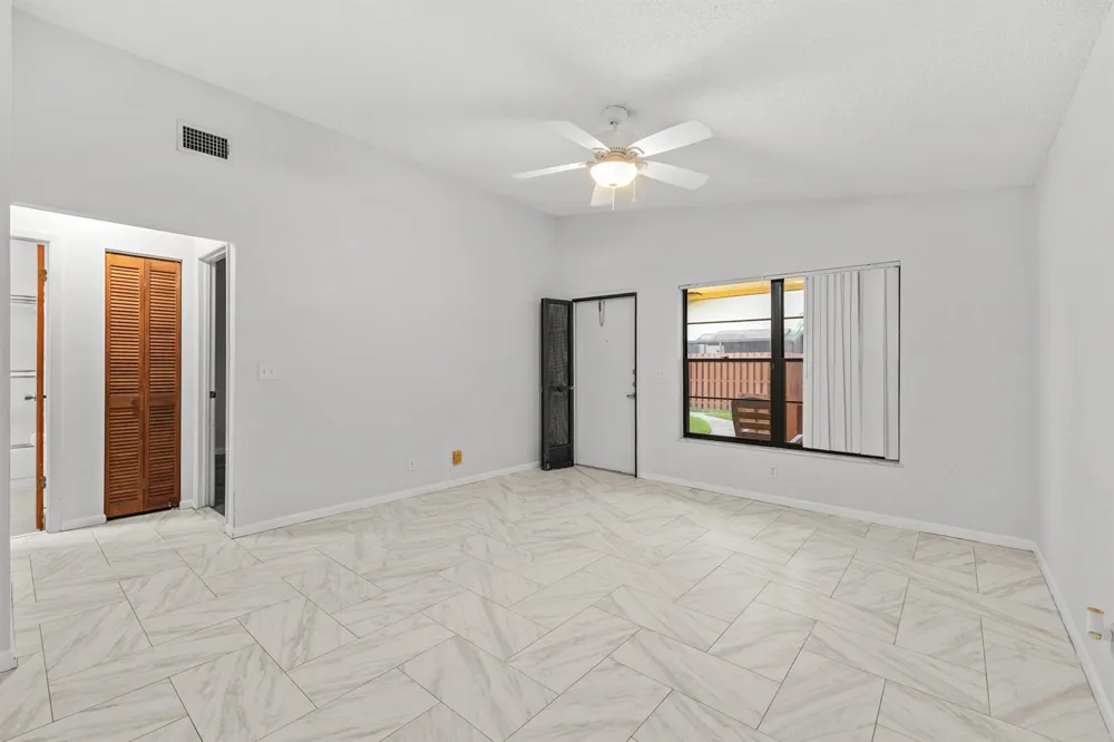 8019 SE Villa Circle Hobe Sound, FL 33455