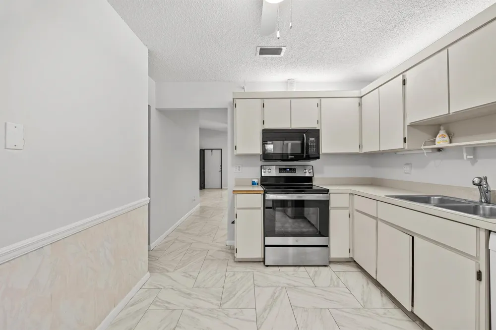 8019 SE Villa Circle Hobe Sound, FL 33455