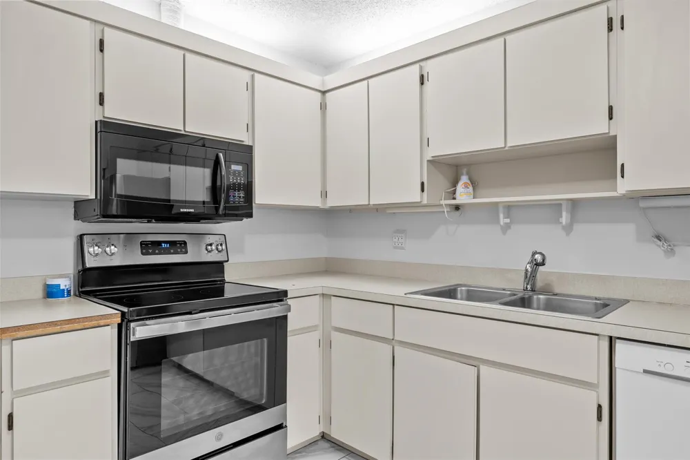 8019 SE Villa Circle Hobe Sound, FL 33455