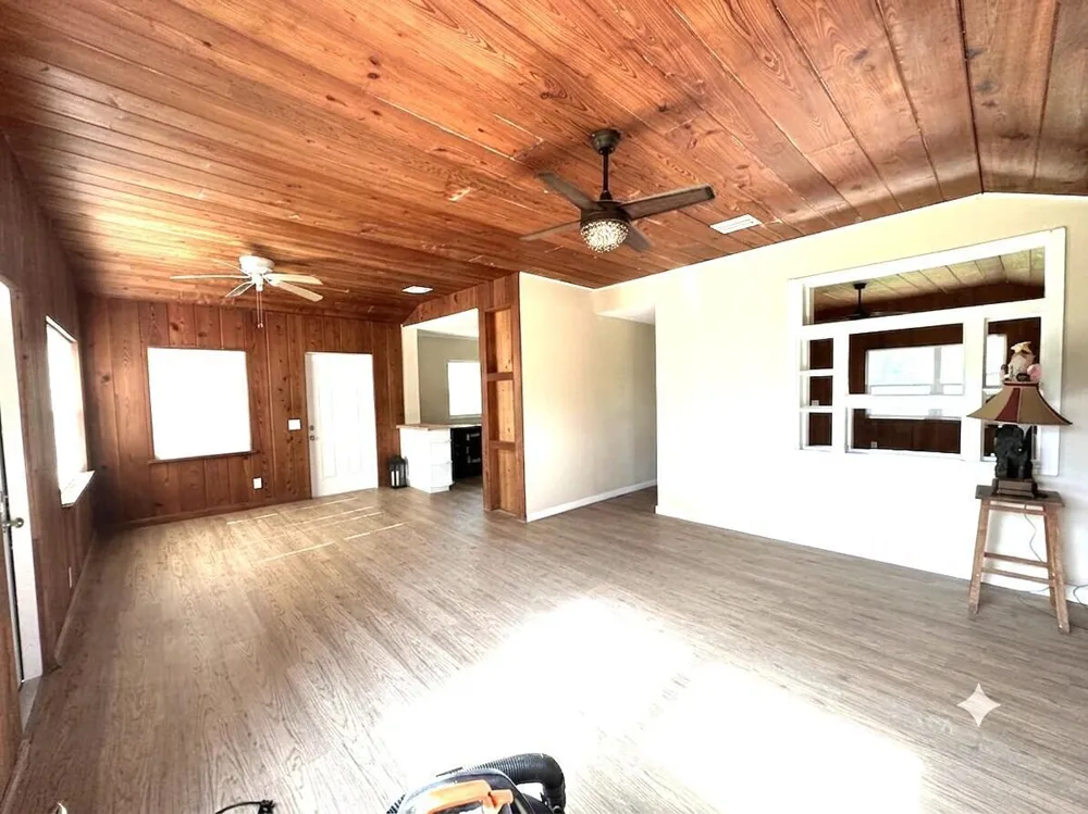 1764 W MIDWAY Fort Pierce, FL 34981