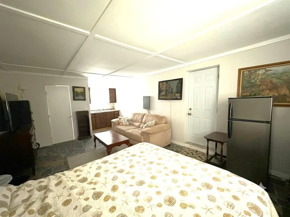 1764 W MIDWAY Fort Pierce, FL 34981