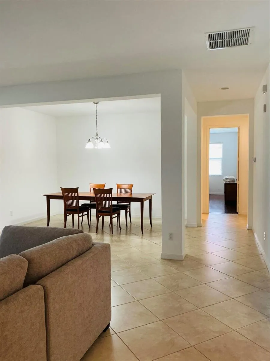 6354 ASTOR PLACE Vero Beach, FL 32966