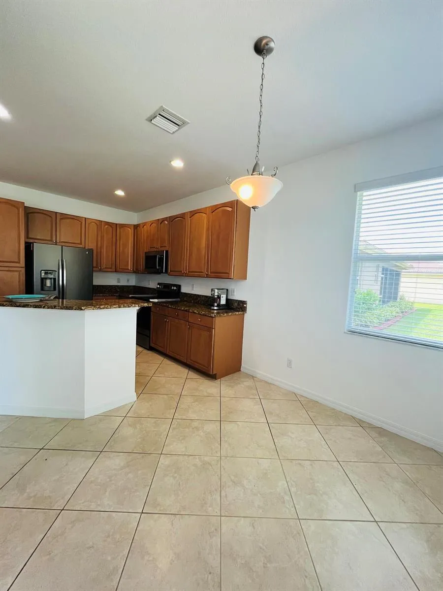6354 ASTOR PLACE Vero Beach, FL 32966
