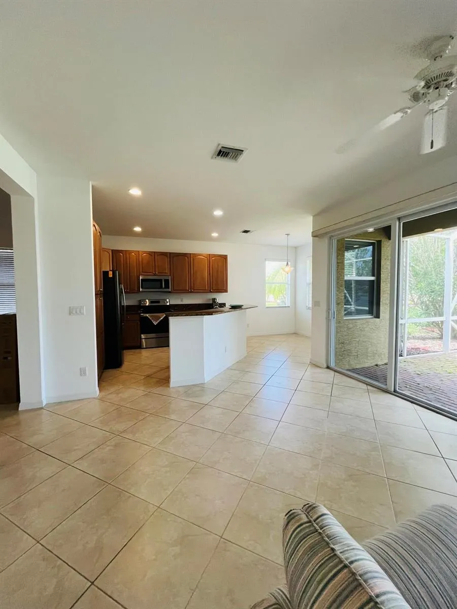 6354 ASTOR PLACE Vero Beach, FL 32966