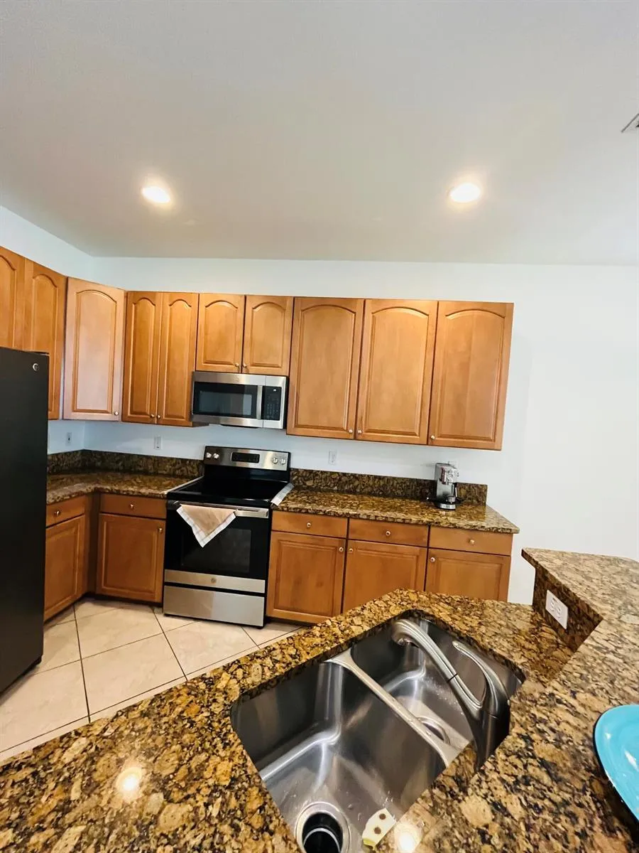 6354 ASTOR PLACE Vero Beach, FL 32966