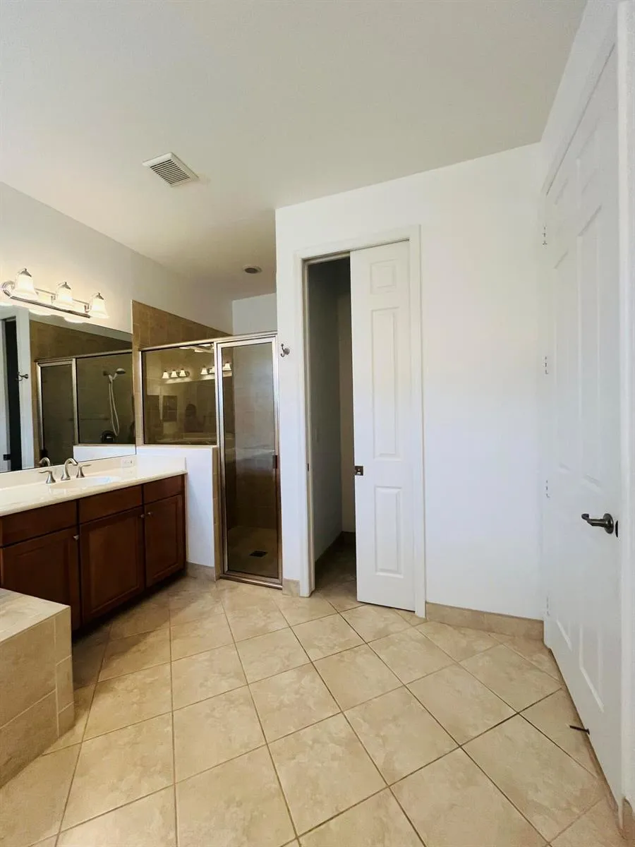 6354 ASTOR PLACE Vero Beach, FL 32966