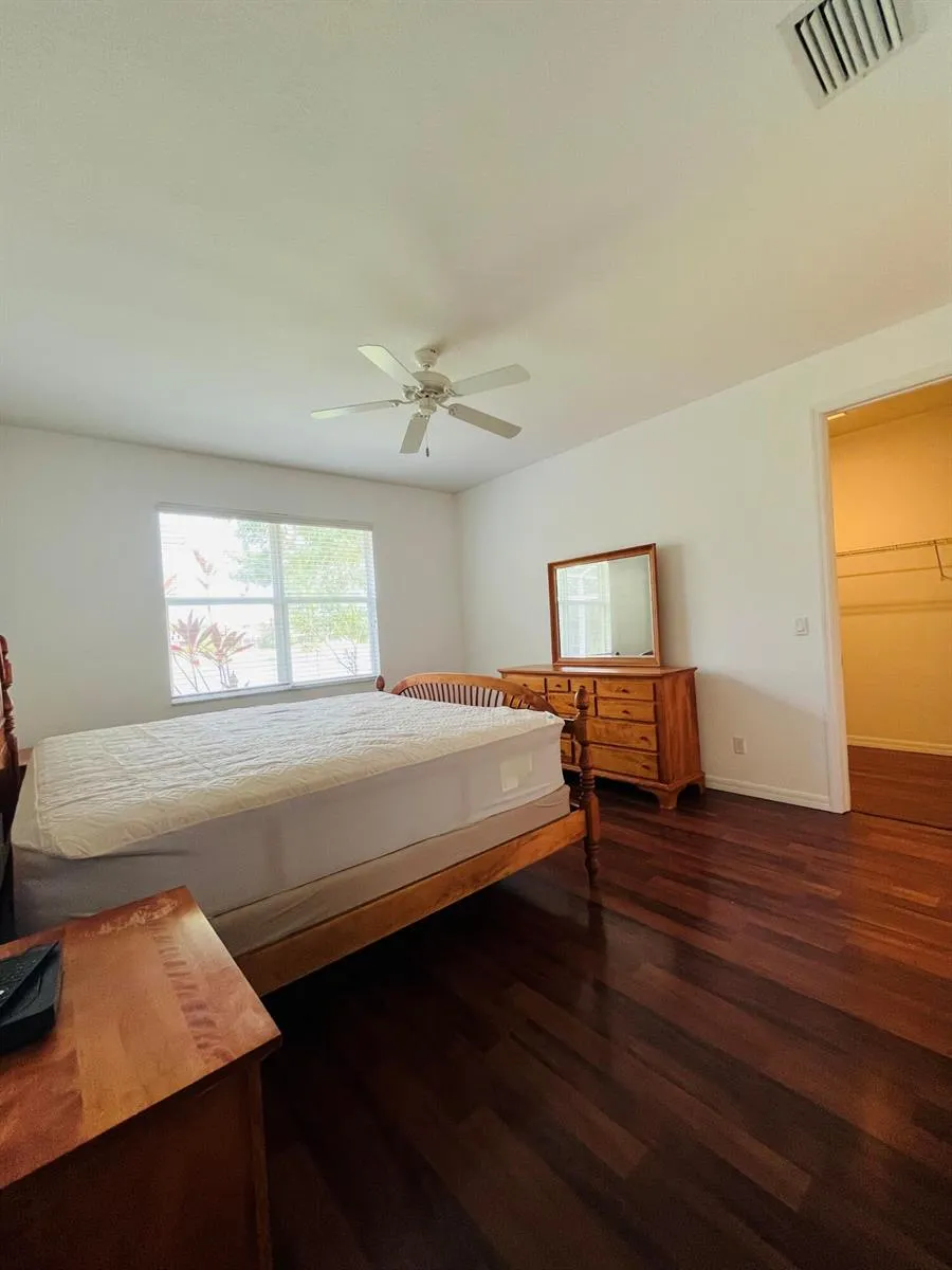 6354 ASTOR PLACE Vero Beach, FL 32966