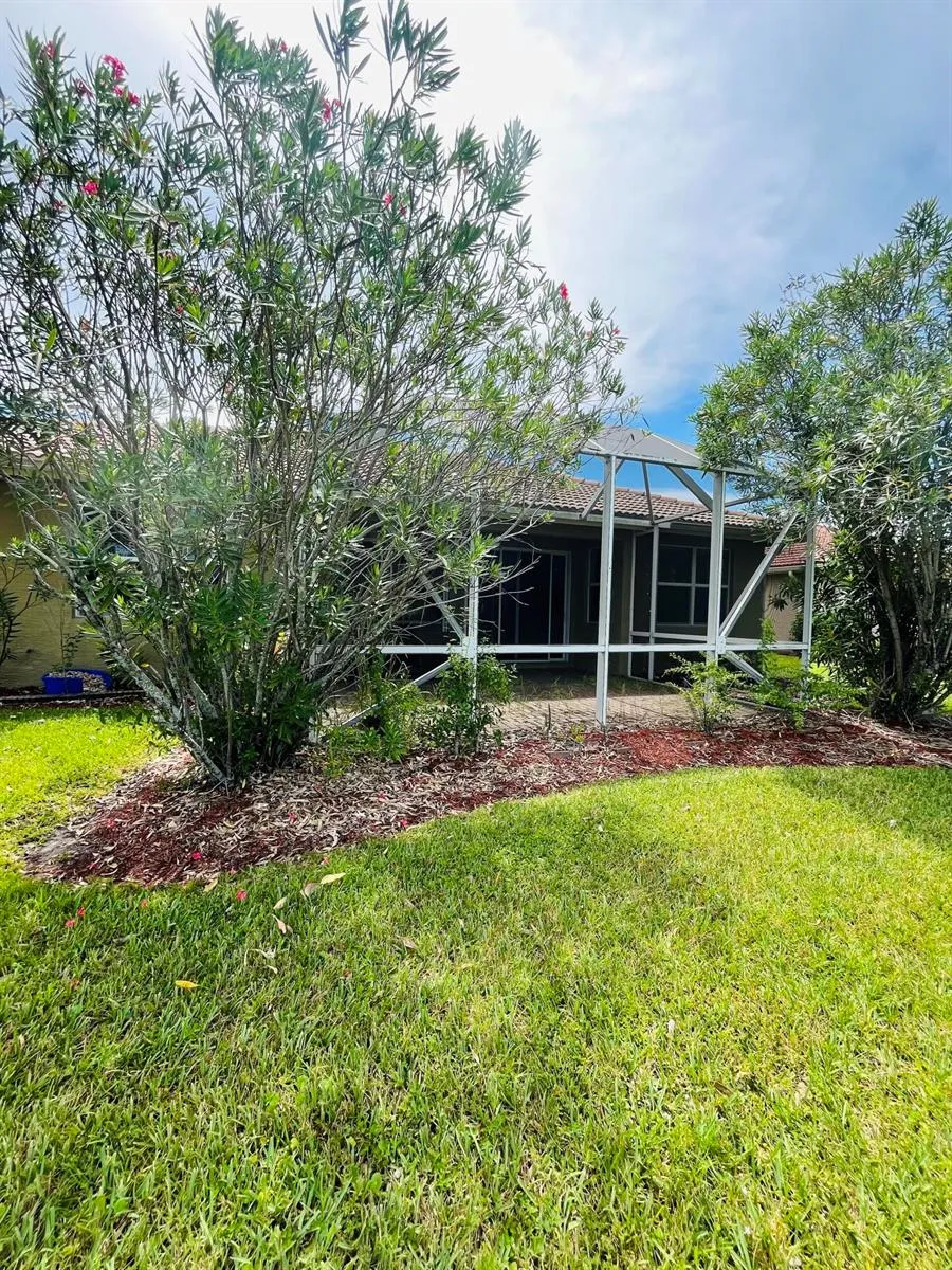 6354 ASTOR PLACE Vero Beach, FL 32966