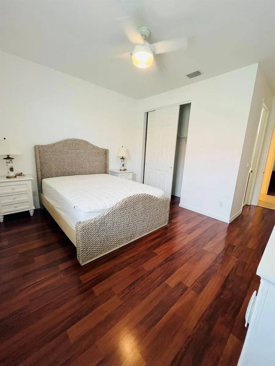 6354 ASTOR PLACE Vero Beach, FL 32966