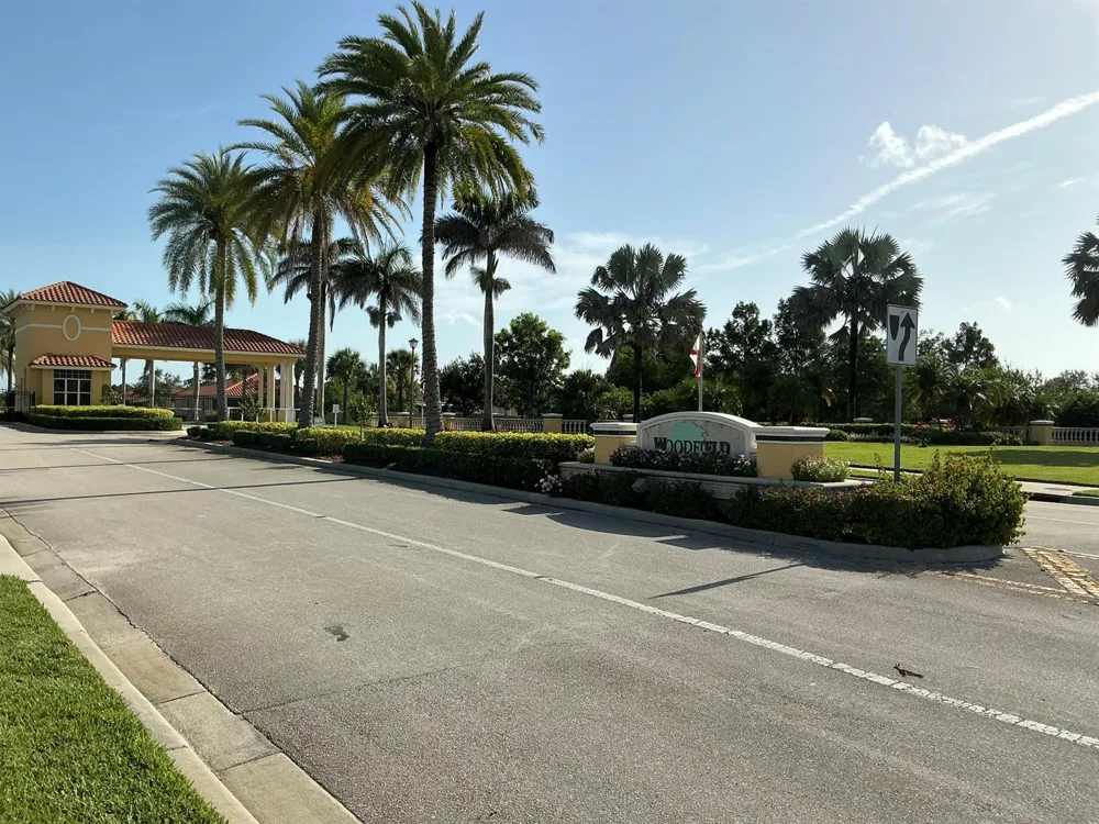 6354 ASTOR PLACE Vero Beach, FL 32966