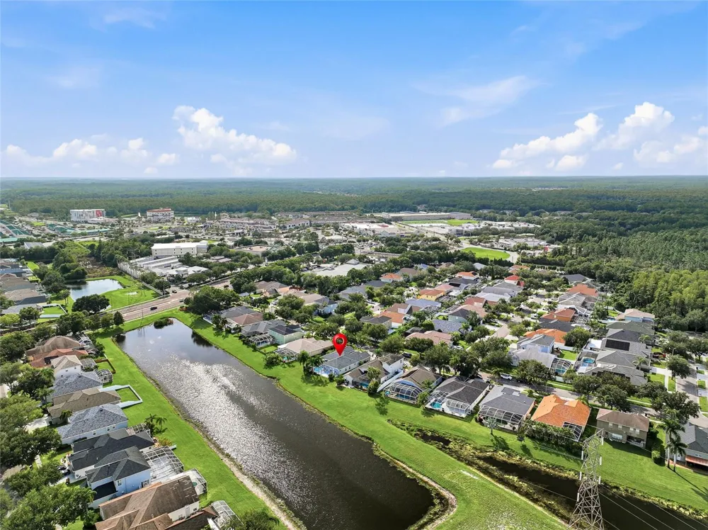12018 NORTHUMBERLAND DRIVE Tampa, FL 33626