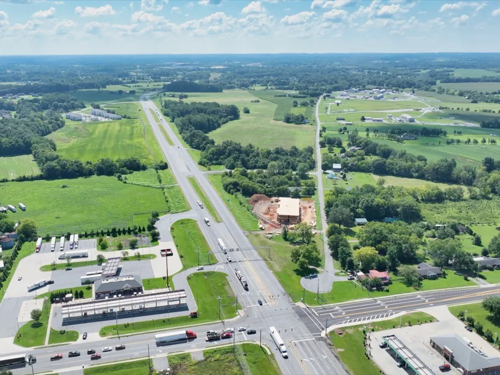 233T T G T Rd Portland, TN 37148
