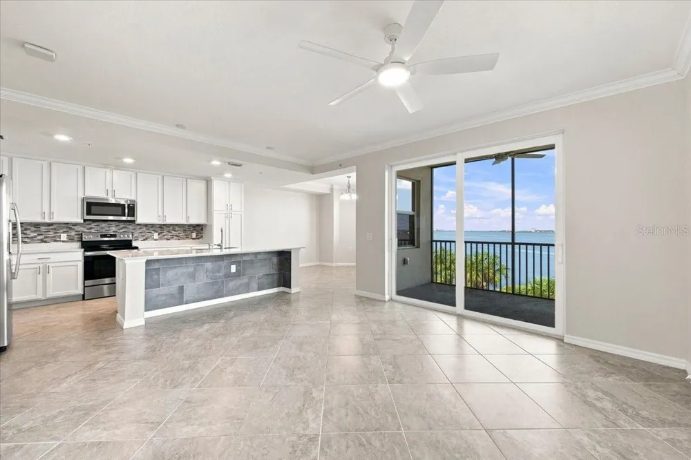 920 TIDEWATER SHORES LOOP #307 Bradenton, FL 34208