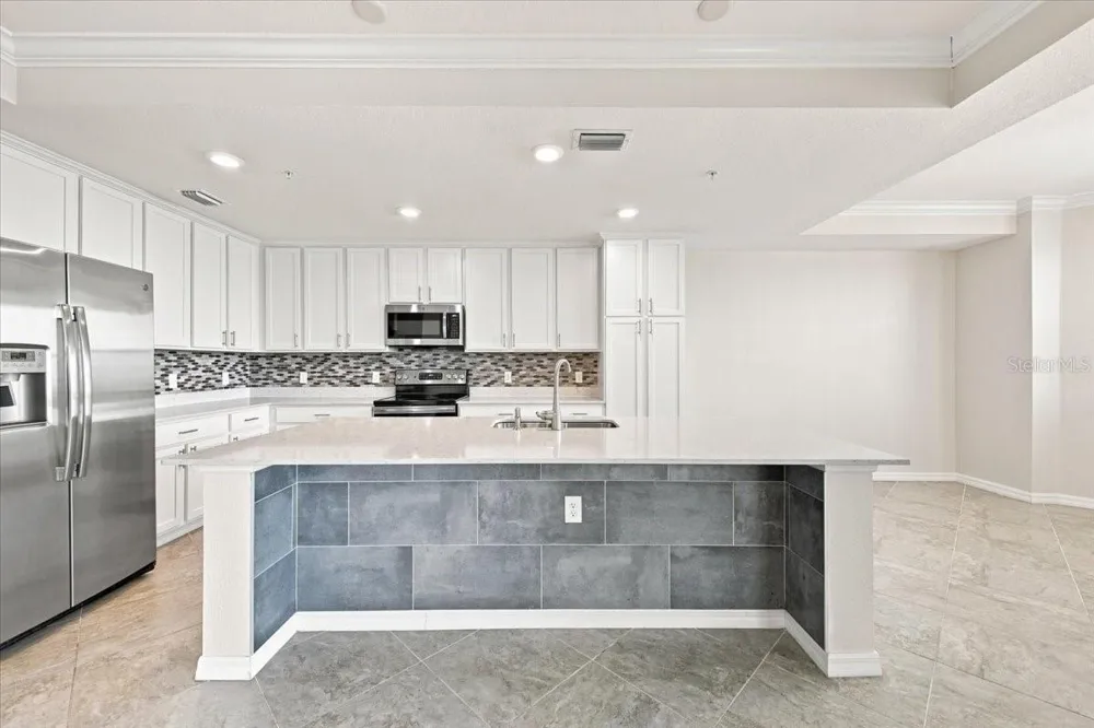 920 TIDEWATER SHORES LOOP #307 Bradenton, FL 34208