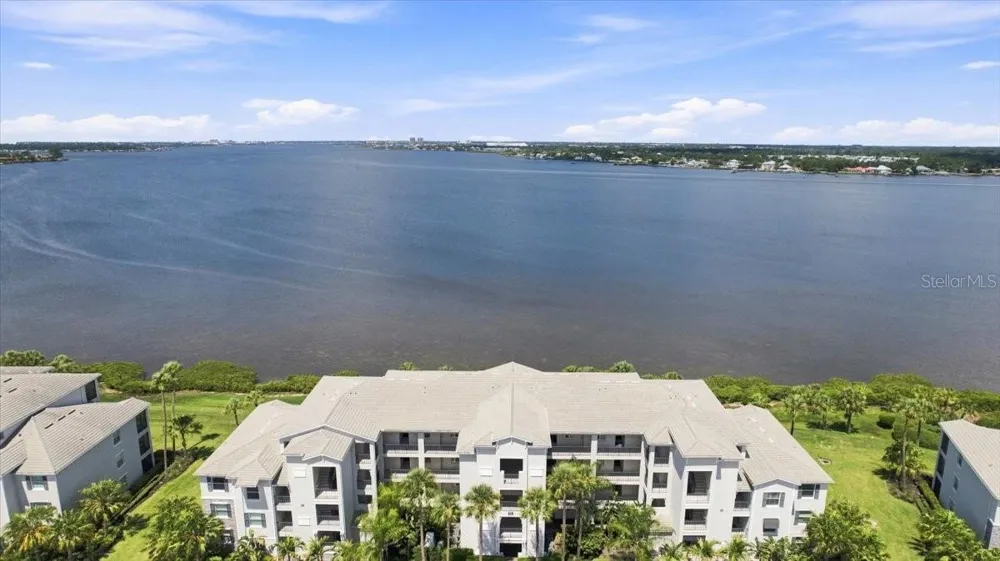 920 TIDEWATER SHORES LOOP #307 Bradenton, FL 34208