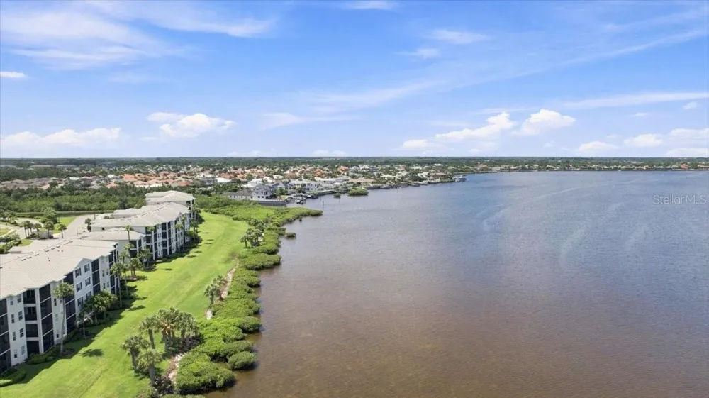 920 TIDEWATER SHORES LOOP #307 Bradenton, FL 34208