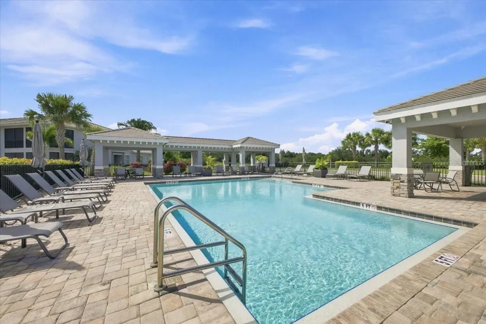 920 TIDEWATER SHORES LOOP #307 Bradenton, FL 34208