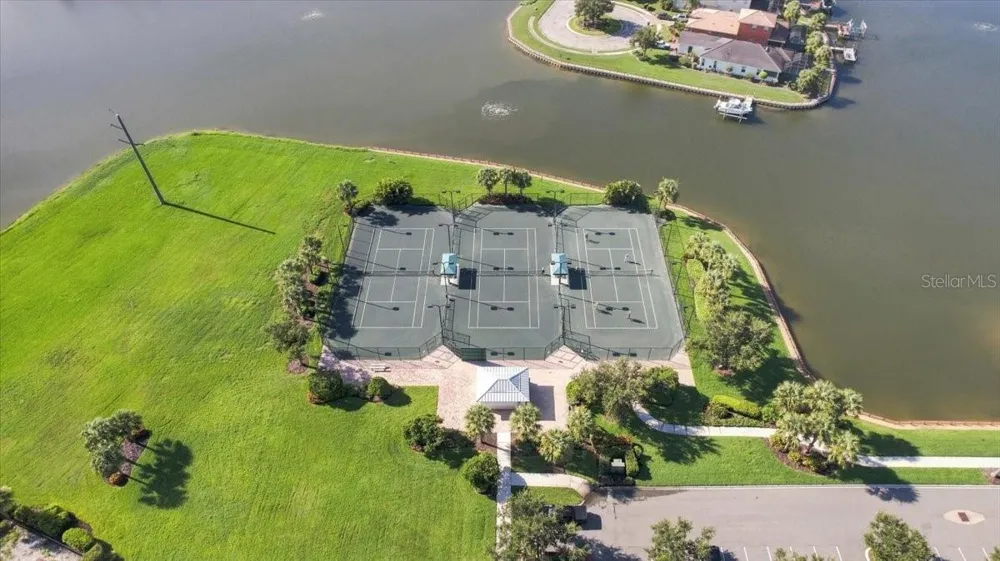 920 TIDEWATER SHORES LOOP #307 Bradenton, FL 34208