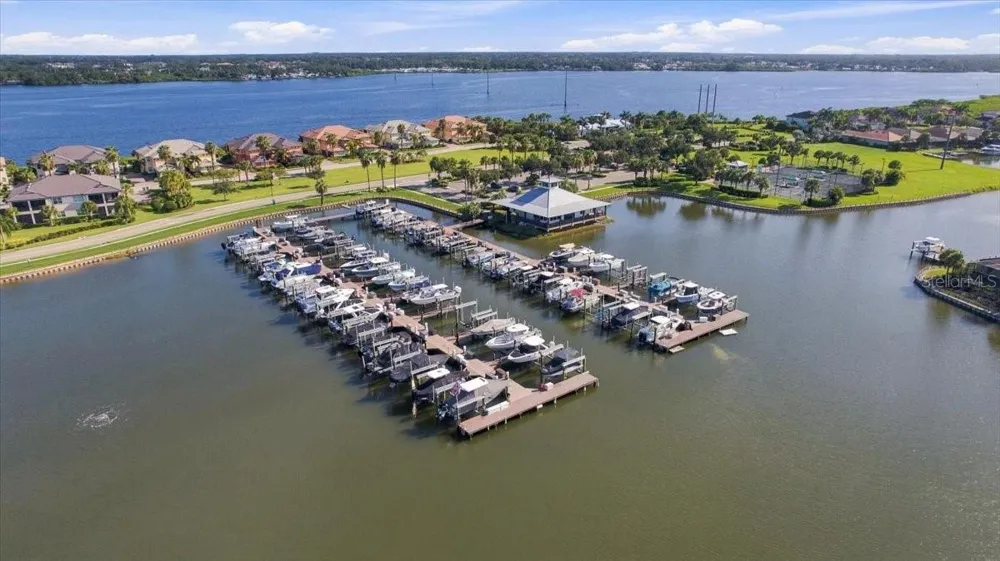 920 TIDEWATER SHORES LOOP #307 Bradenton, FL 34208