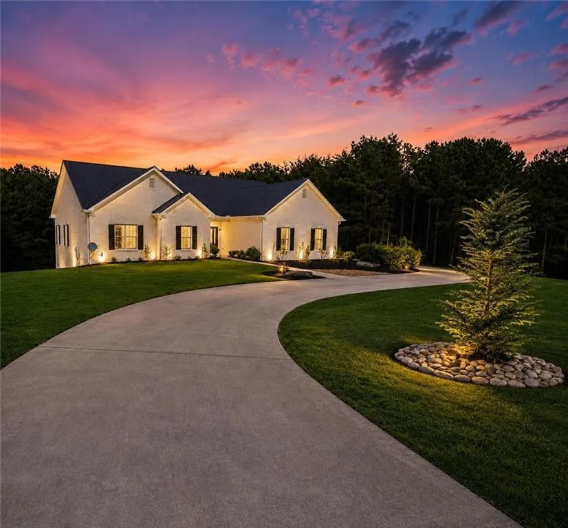 1835 Arnold Spence Road Ball Ground, GA 30107