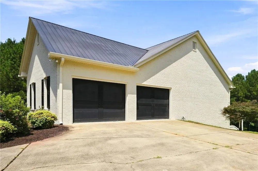 1835 Arnold Spence Road Ball Ground, GA 30107