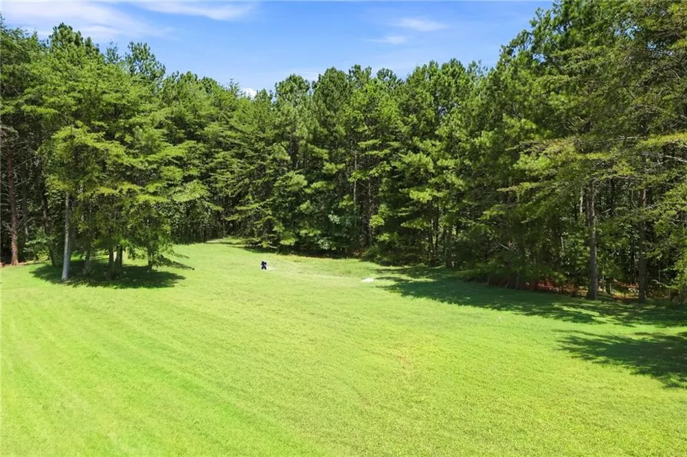 1835 Arnold Spence Road Ball Ground, GA 30107