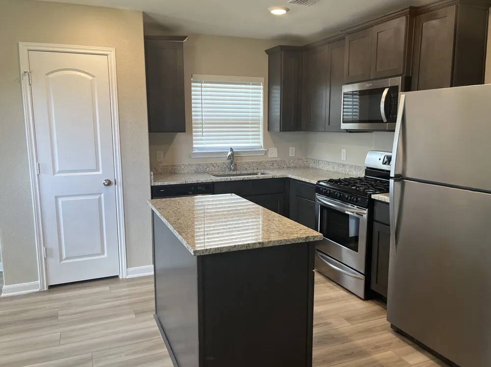 13624 Roosevelt Arch Drive Ponder, TX 76259