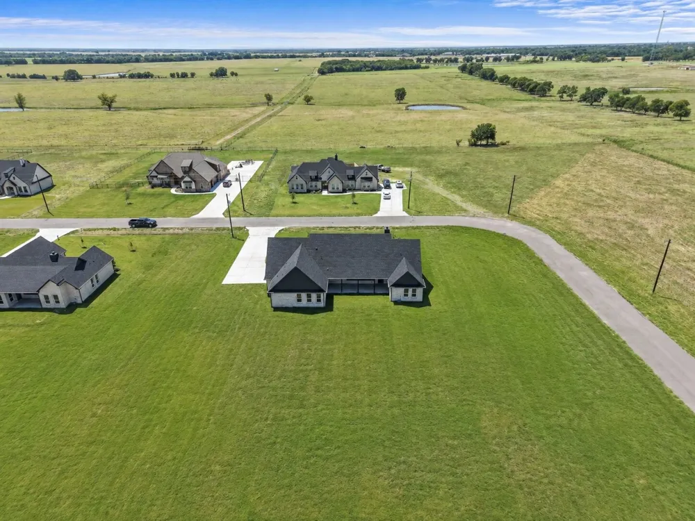 650 Alondrita Street Celeste, TX 75423
