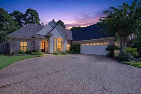 440 Grand Oaks Drive