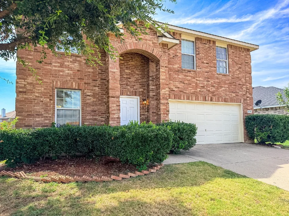 670 Horn Street Crowley, TX 76036