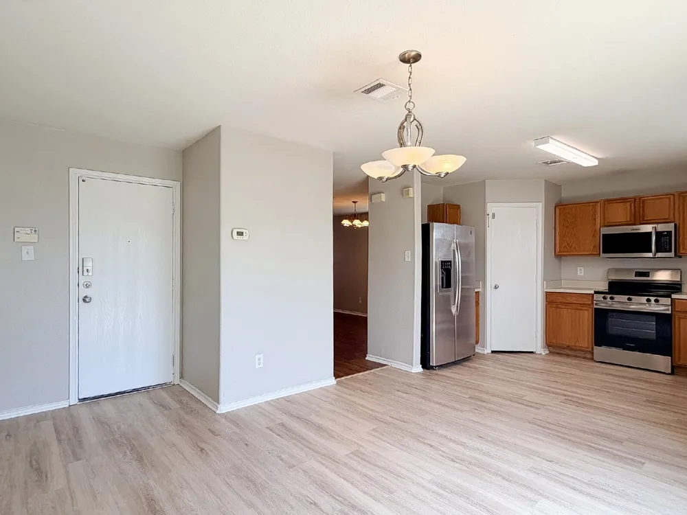 670 Horn Street Crowley, TX 76036