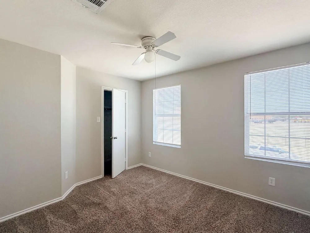 670 Horn Street Crowley, TX 76036