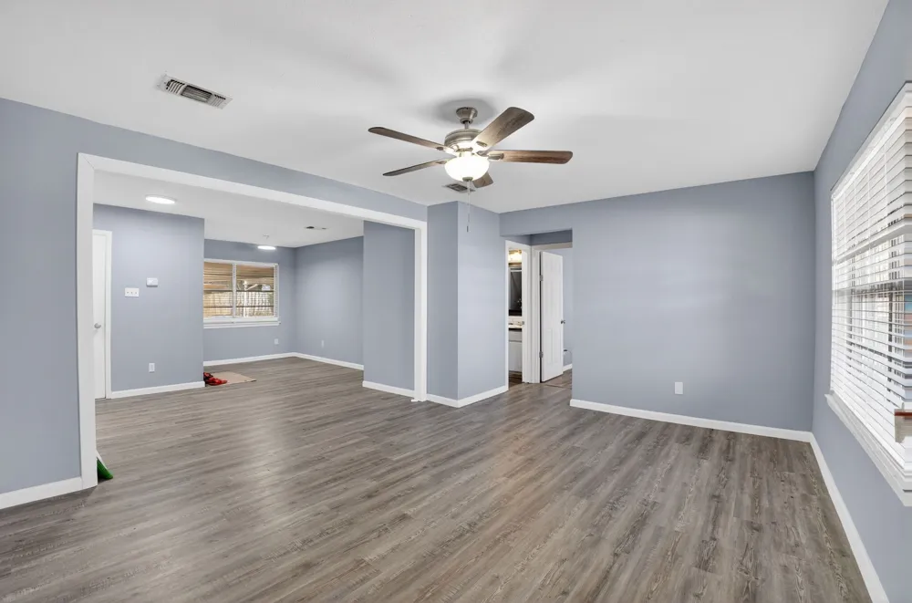1304 E Franklin Street Hillsboro, TX 76645
