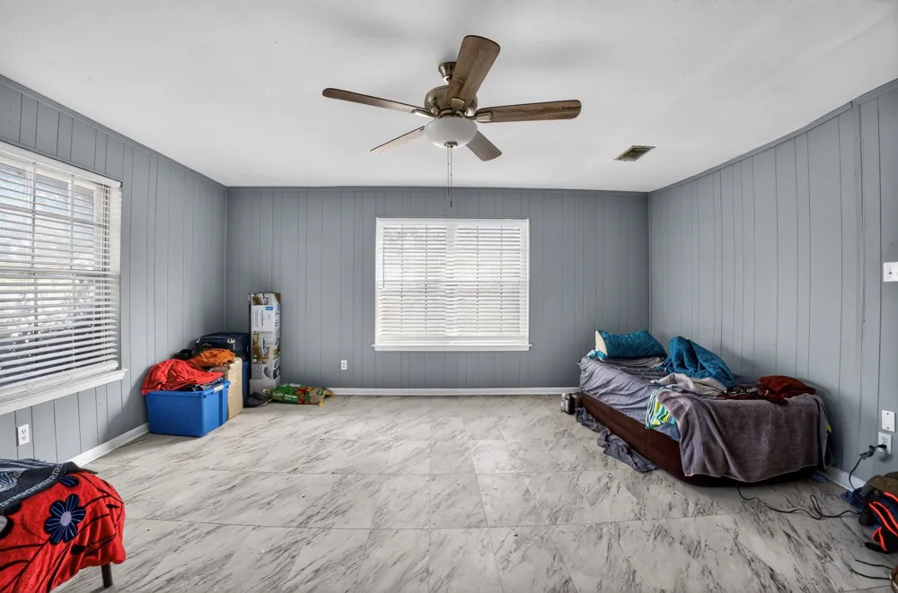 1304 E Franklin Street Hillsboro, TX 76645