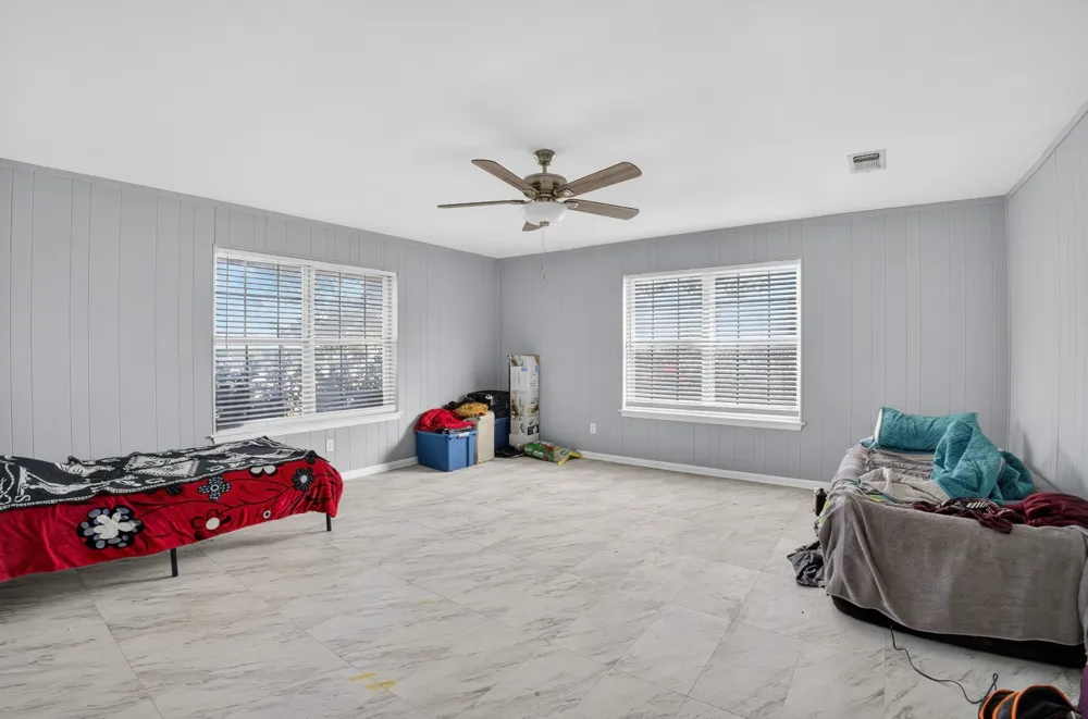 1304 E Franklin Street Hillsboro, TX 76645