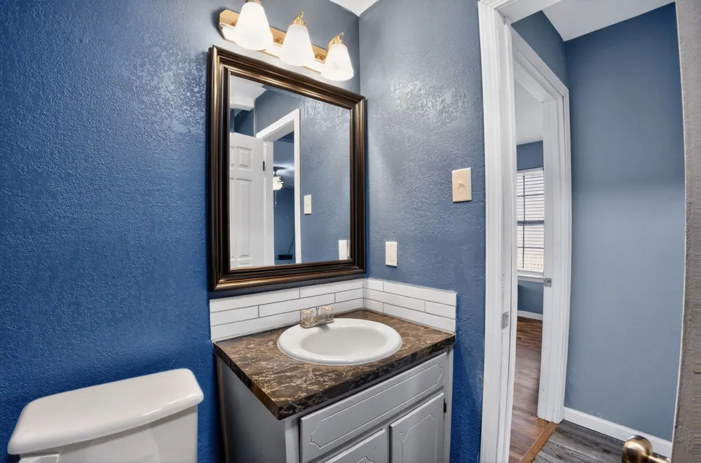 1304 E Franklin Street Hillsboro, TX 76645